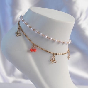 Butterfly Design Anklets with Pearls Minimal Jewelry Layered Anklet Gold-Colored Stainless Steel - Elegant & Delicate