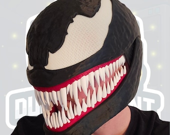 Articulated Jaw Creature Helmet – Teeth Mask Cosplay Headpiece