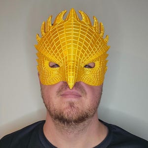 Bird Mask – Mysterious Gold VIP Style