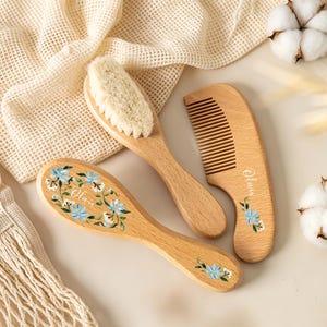 Personalized Wooden Baby Hairbrush Comb Set, Custom Newborn Keepsake, Unique Nursery Memorial Present for Infant Toddler Little Ones Gifts