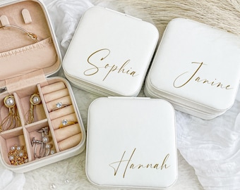 Custom Jewelry Case, Personalized Travel Jewelry Box, Bridesmaid Gifts, Birthday Gift, Gift For Her, Gift For Sister
