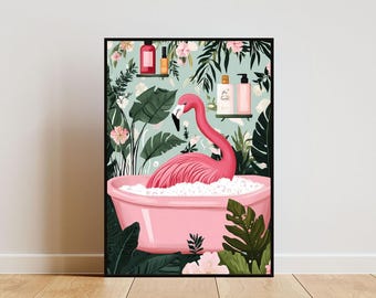 Puede incluir: Un flamenco rosa tomando un baño en una bañera rosa rodeada de exuberantes plantas tropicales verdes y flores. Hay botellas de productos de baño en un estante detrás del flamenco.