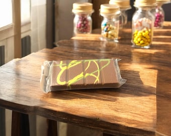 Dubai Chocolate Bar: Pistachio Kunafa, Handmade in Istanbul (7.05 oz)