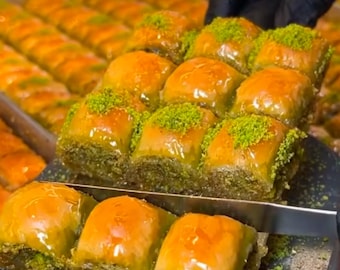 Authentic Turkish Pistachio Baklava, Handmade Dessert Gift Tin, Fresh Baked Pastry