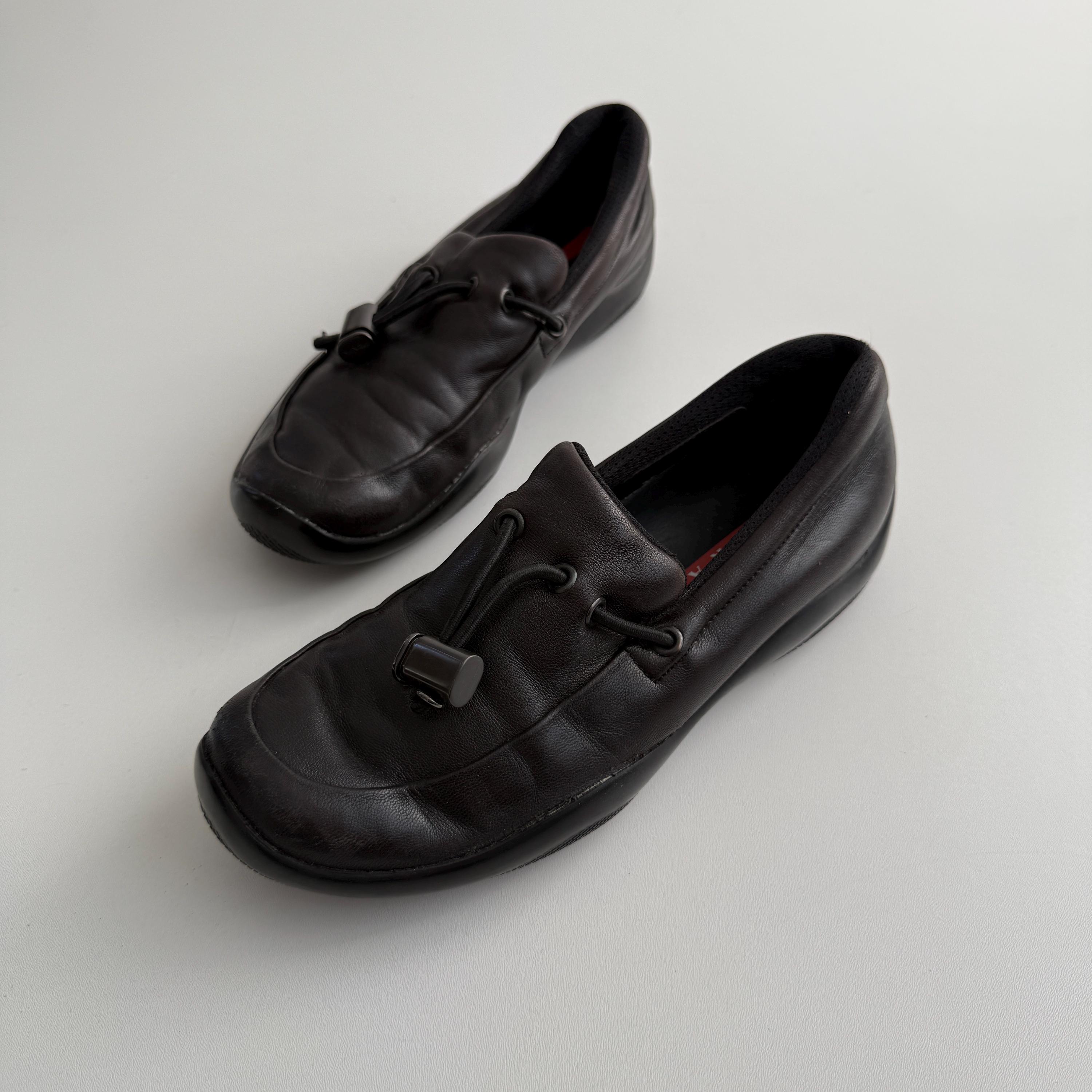 Vintage 00s Prada Red Tab Dark Brown Leather Toggle Sporty Slip-on