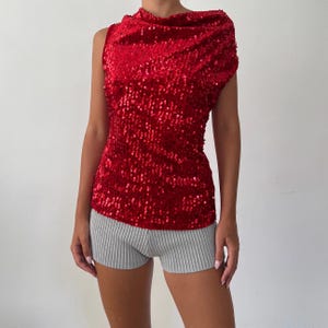 Red Sequin Sleeveless Top with Draped Neckline / Asymmetrical Sequins Shiny Glitter Sleeveless Shirt / Party Wear / Vintage 00s Y2K / Size S