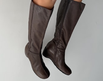 Vintage Brown Real Leather Wedge Rounded Toe Knee High Boots / Size eu 37