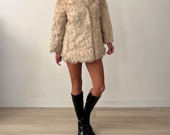 Vintage Real Curly Goat Fur Beige Coat / Mid to Short Length / Authentic Natural Genuine Fur Jacket
