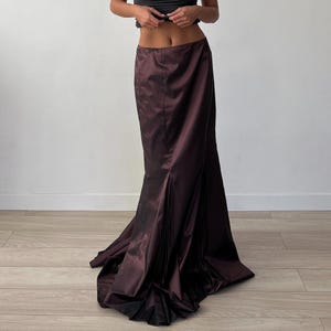 Bohemian Elegant Purple Vintage Flared Mermaid Long Satin Maxi Skirt 90s / Size 36