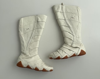 Botas de motociclista Puma Satori Alto Samurai de cuero blanco hasta la rodilla para mujer / Talla EU 41