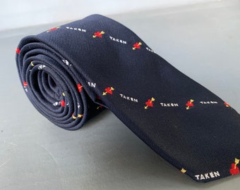 cravate vintage 'Taken' - cravate vintage Saint-Valentin - 1982
