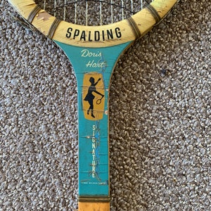 Vintage tennis racket set 3 rackets 1 cover and press MacGregror Challenger, Dunlop Junior Pro, Spalding Doris Hart Signature image 8