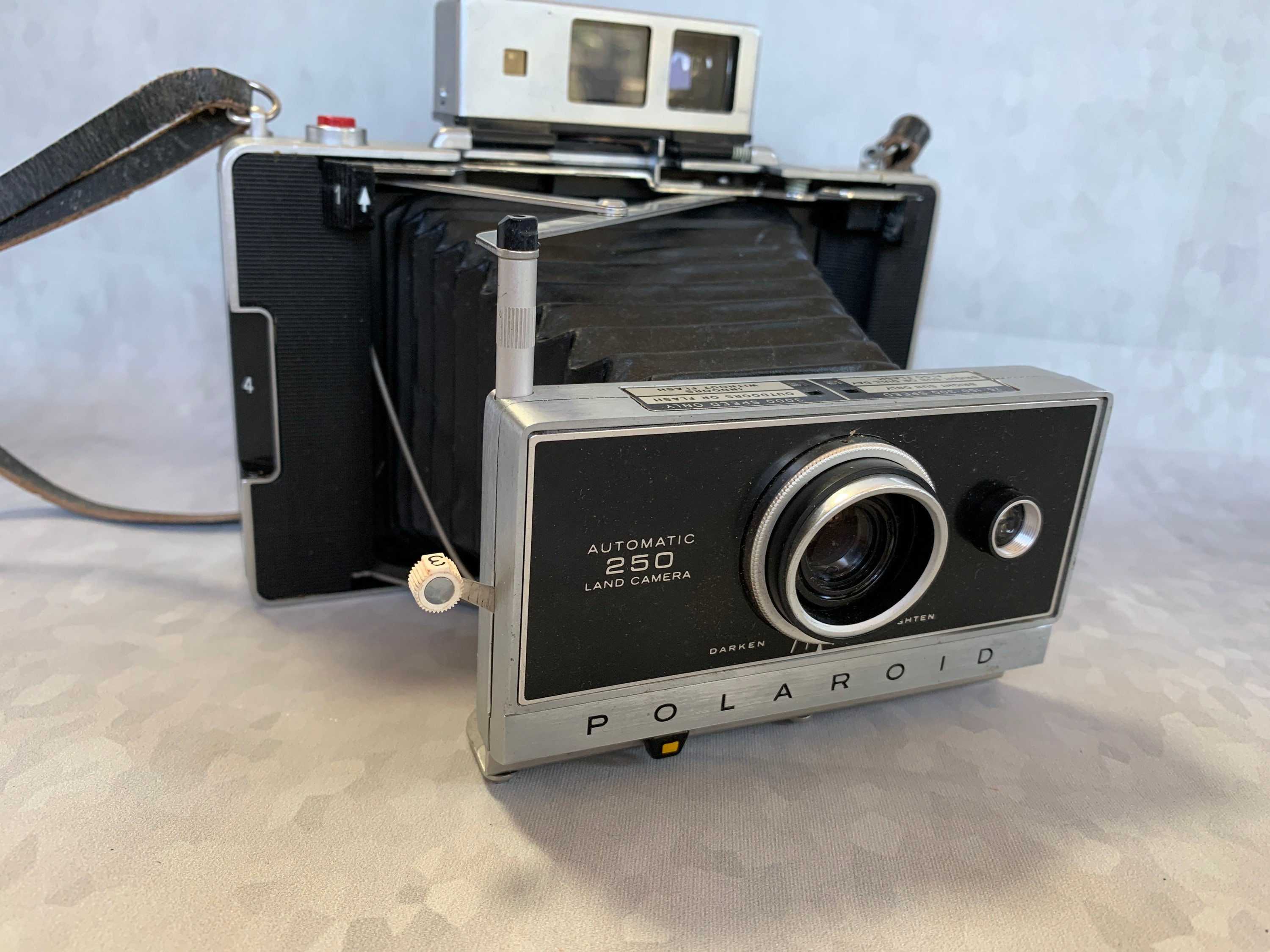 Polaroid 250 Land Camera - With Instruction Manual and