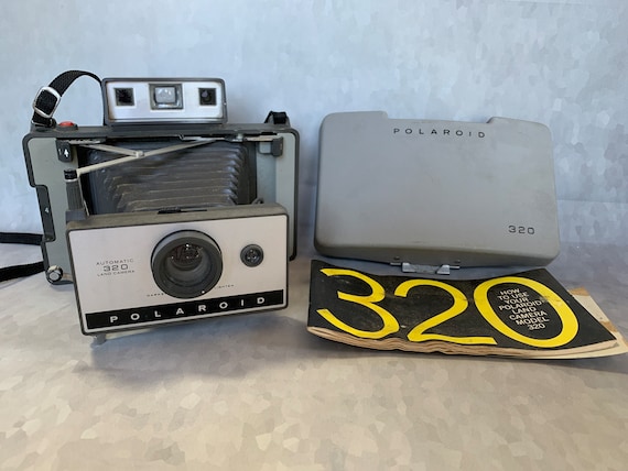 Polaroid 320 automatic / Land Camera – Foto Köberl – Secondhand
