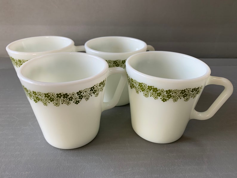 Choose your Corelle Spring Blossom/Crazy Daisy dinnerware Mix and match to complete your set Mug