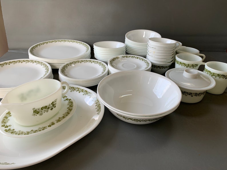 Choose your Corelle Spring Blossom/Crazy Daisy dinnerware Mix and match to complete your set image 1