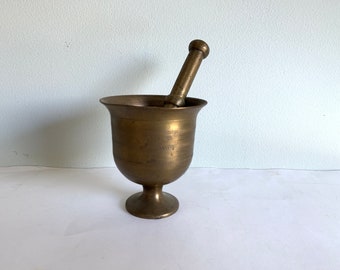 Antique metal mortar and pestle - great antique look - heavy metal, possibly brass