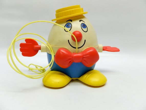 humpty dumpty pull toy
