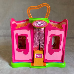 Polly pocket changing room 2025