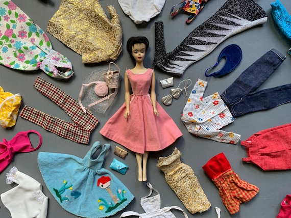 1960 Original 3 Ponytail Barbie With a Large Selection of 1960s 1970s and 1980s Clothing and Accessories Brunette Etsy Canada