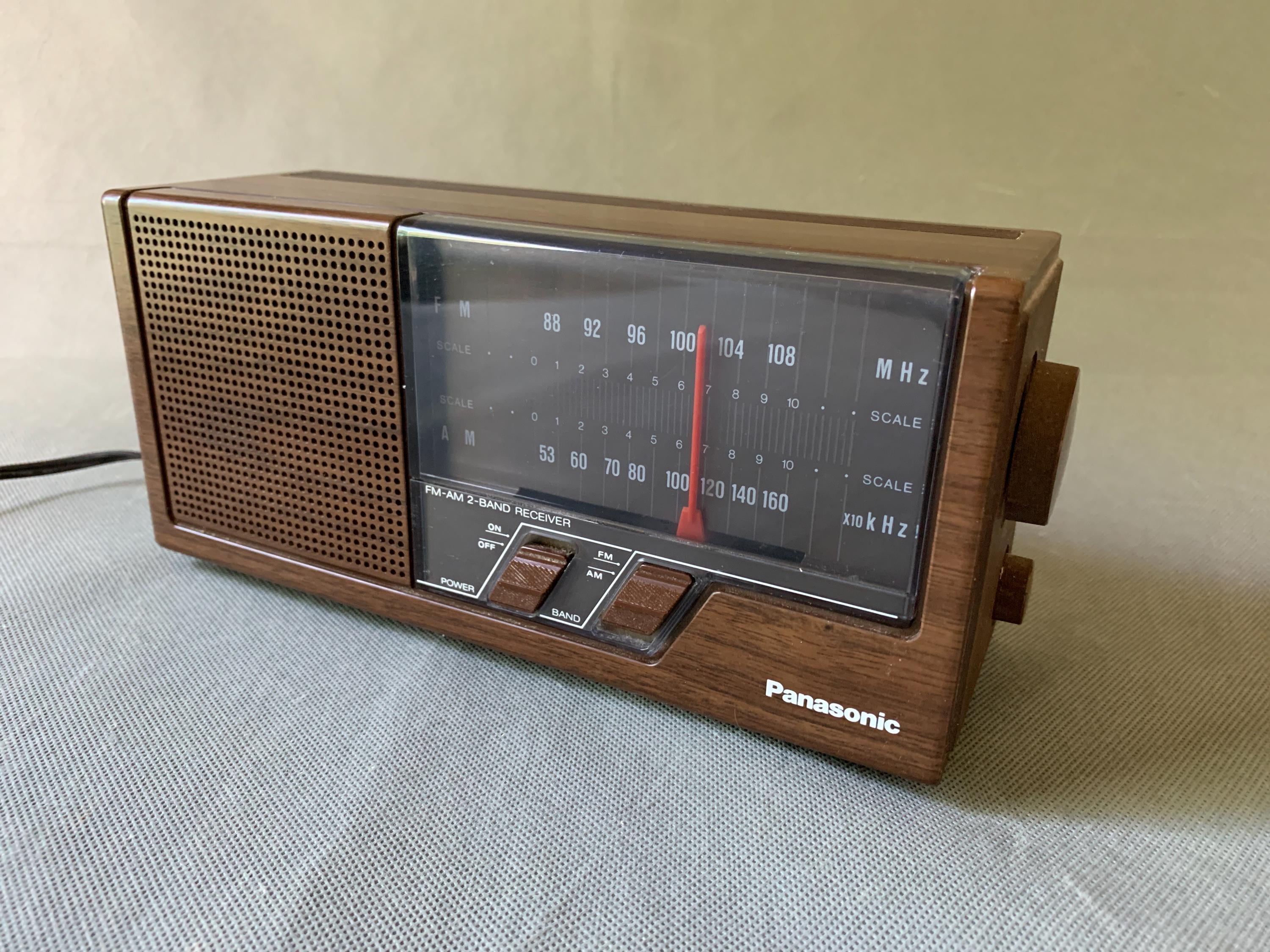 Vintage Panasonic AM/FM Radio – Model RE-6266 (1970s/80s) - Etsy