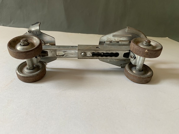 Roller skates - image 8