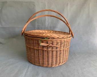 Large round wicker market basket, picnic hamper, or sewing tote
