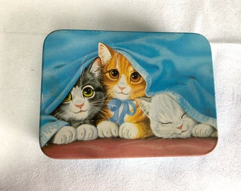 Cats playing cards in their own storage tin - by JSNY