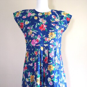 Gorgeous summer dress - bold floral - women&#39;s small