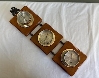 Vintage thermometer, hygrometer, barometer on wood - Celsius and Fahrenheit - by Springfield