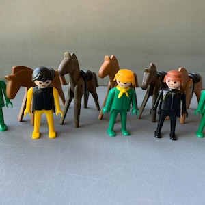 Vintage Playmobil Spielset - 5 Menschen und 5 Pferde - 1970er Jahre
