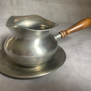 Vintage double lipped pot with wood handle and plate - Preisner Pewter - elegant design - brushed finish