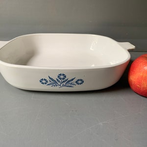 Choose your vintage Corning Ware casserole dishes and pans 10 inch pan P-10-B