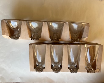 8 piece set of Anchor Hocking glassware - original packaging - Sherbet glasses and Goblets