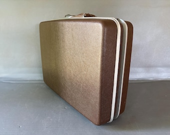 Vintage Samsonite briefcase – Brown hard-shell attaché case – Mid-century business case with key