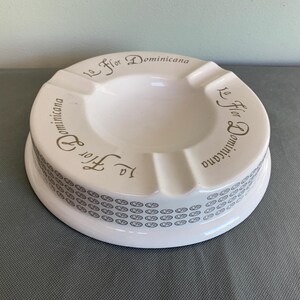 La Flor Dominicana ceramic cigar ashtray - heavy round 3-slot ashtray with logo banding