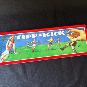 Vintage Tipp-Kick tabletop football game – Tin box set -