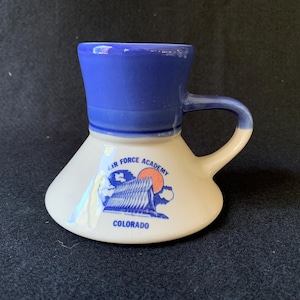 aladdin plastic coffee cups Vintage Aladdin Aviation 1988 Thermos Soup Cup Lunch – Stews New-n-Used main image 1