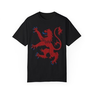 Scottish Lion Rampant T-Shirt: Royal Banner Design Black