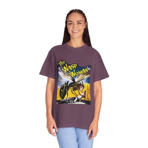 The Wasp Woman T-Shirt: Vintage Sci-Fi Horror Movie Poster image 9