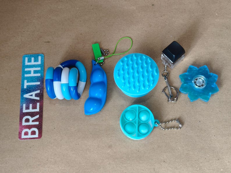 Fidget Set - on the Go Essentials Kit - Fidget Sensory Adult/older ...