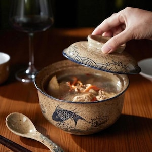 Japanese Ceramic Ramen Bowl with Lid – Handcrafted Noodle & Soup Bowl for Everyday Comfort or Gifting