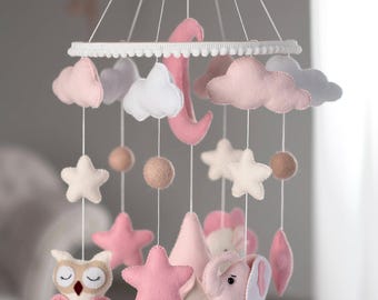 Handgemachte Filz Mobile, Eulen, Elefant, Eule fürs Kinderzimmer