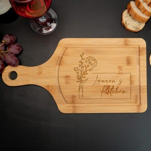 Custom Flower Month Board, Personalized Gifts for Mom, Mothers Day Gift, Personalized Wild Flower Wooden Cutting Board, Bamboo Kitchen Board