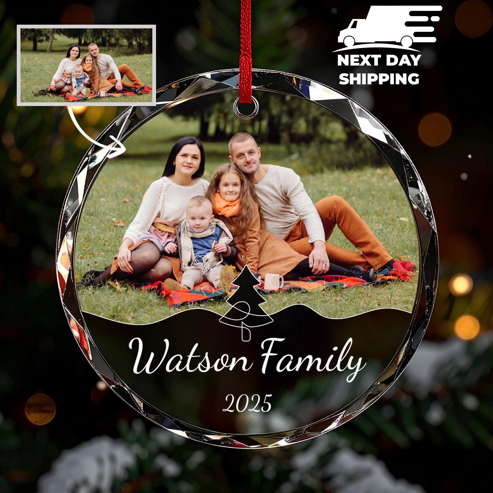Custom Family Ornament, Christmas Ornament, Gift Box, Custom Family Photo Ornament, Acrylic Picture Ornament, Family Ornaments 2026