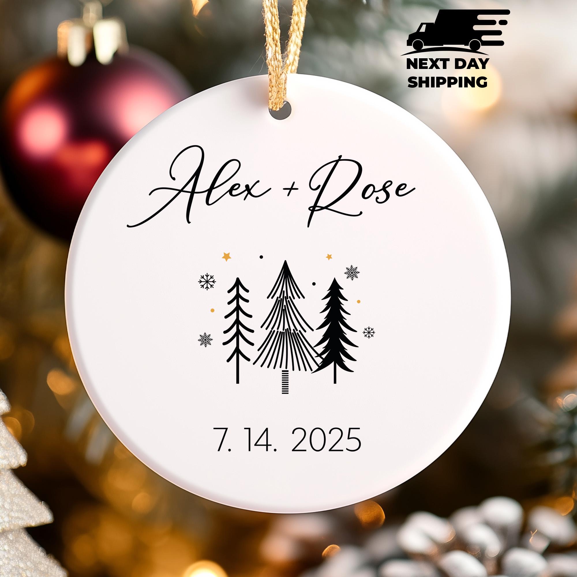 Personalized Couple Name Ornament, 2025 Christmas Decoration, Custom New Couple Keepsake, Gift for Him, Gift for Her, MR MRS Ornament Date