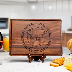Personalized Family Name and Wedding Date Engraved Cutting Board, Custom Initial Kitchen Board, Anniversary Gifts, Couple Name Serve Board