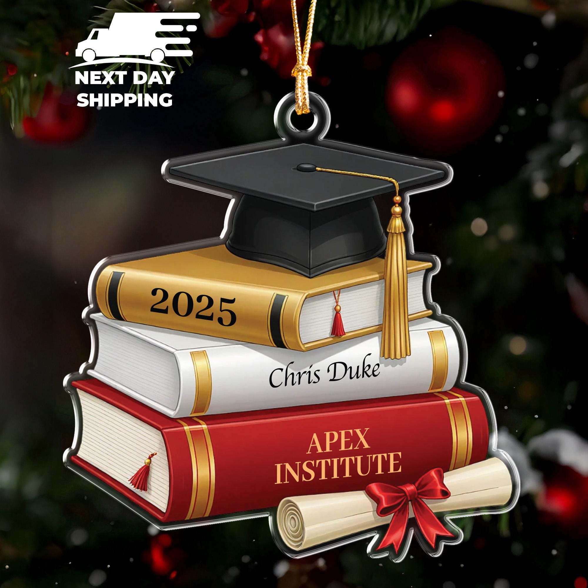 Graduation Cap Ornament, Custom Name, Year & University, Graduate Gift with Cap and Books, University Gift for Graduate Class of 2025