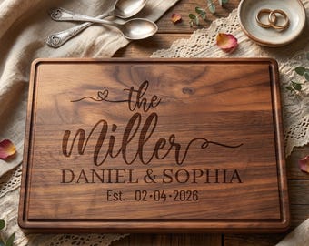 Tabla de cortar rectangular de bambú o nogal con aro antigoteo y apellido familiar, tabla de servir de cocina grabada con nombres personalizados, tabla para barbacoa de recién casados.