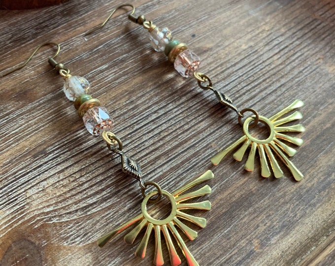 MONSERRAT XS sunshine brass dangle